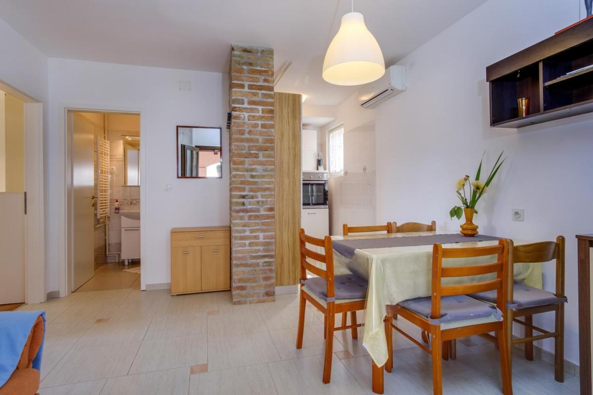 Apartmani Nadalina Veli Lošinj Exteriér fotografie