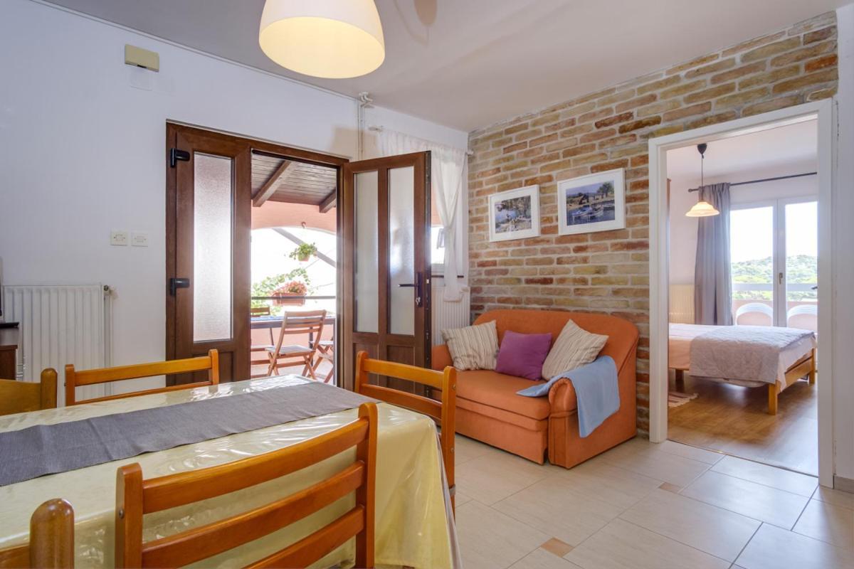Apartmani Nadalina Veli Lošinj Exteriér fotografie