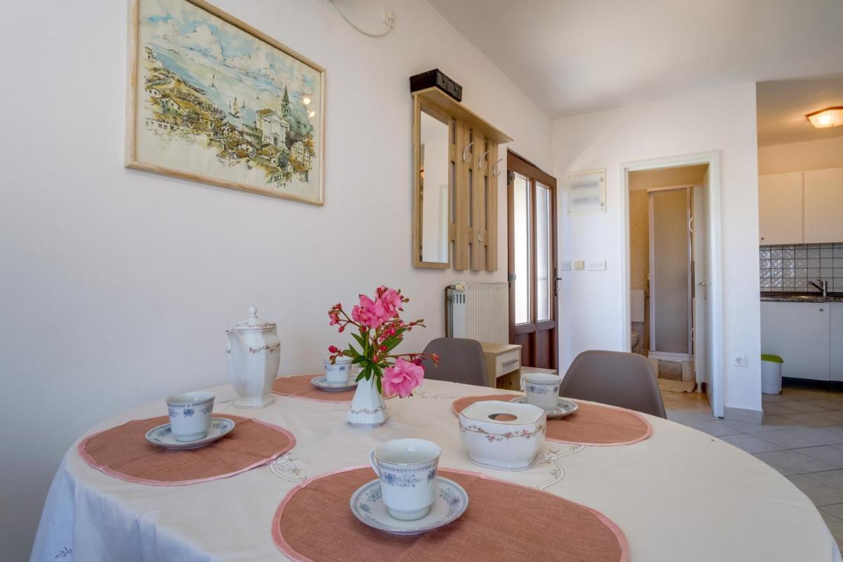 Apartmani Nadalina Veli Lošinj Exteriér fotografie