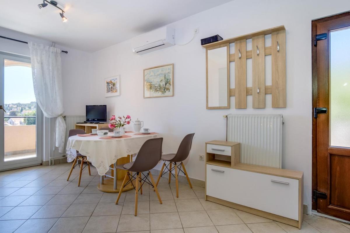 Apartmani Nadalina Veli Lošinj Exteriér fotografie