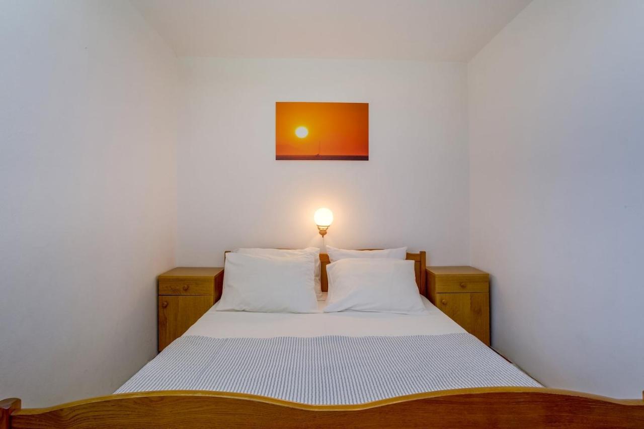 Apartmani Nadalina Veli Lošinj Exteriér fotografie