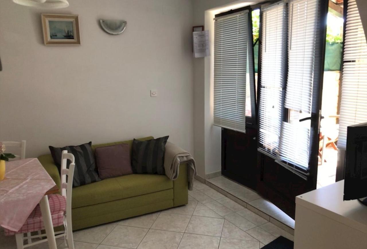 Apartmani Nadalina Veli Lošinj Exteriér fotografie